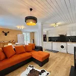 De La Croix D'egat Apartament